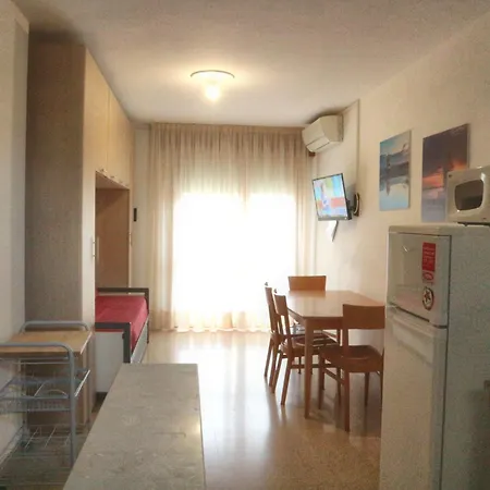 Elena Apartmán
